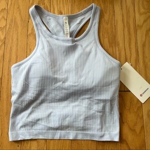 LuluLemon Ebb to Street cropped, ribbed top. Size 8